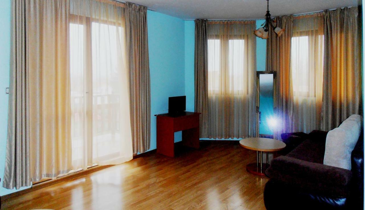 Guest House Misha Petrevene Экстерьер фото